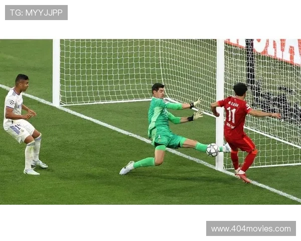 库尔图瓦与阿利松:门线扑救与出球组织风格对比分析 库尔图瓦与阿利松:门线扑救与出球组织风格对比分析