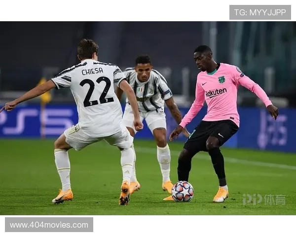 梅西 vs 克鲁伊夫：技术风格与时代影响力的对比分析