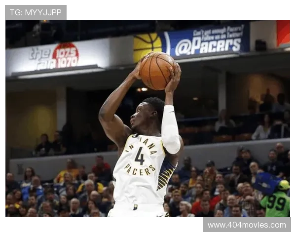 奥拉迪波突破制造多次犯规提升球队关键时刻得分效率